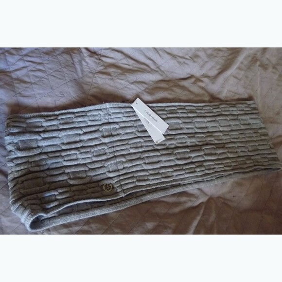 NWT Calvin Klein neutral Gray Cable Aran Knit Infinity scarf snood 64"x 12" - Picture 1 of 4